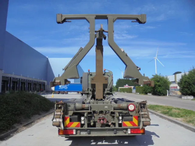 Iveco Eurotrakker 410 E37H - Konkstõstukiga veoauto: pilt 5 Iveco Eurotrakker 410 E37H - Konkstõstukiga veoauto: pilt 5