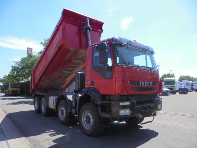 Iveco Trakker 340T41 8X4 KIPPER - Kallurauto: pilt 3 Iveco Trakker 340T41 8X4 KIPPER - Kallurauto: pilt 3