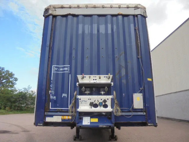 Krone SD NL KENTEKEN BPW TROMMEL ASSEN 35 IN STOCK BLACK FRYDAY SELL - Tentpoolhaagis: pilt 2 Krone SD NL KENTEKEN BPW TROMMEL ASSEN 35 IN STOCK BLACK FRYDAY SELL - Tentpoolhaagis: pilt 2