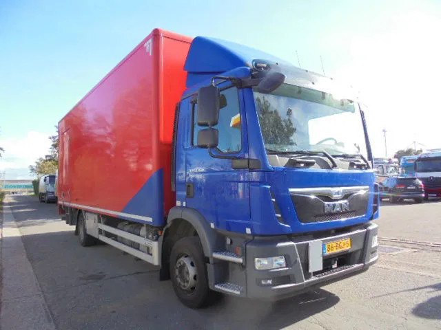 MAN TGM 12.250 NL TRUCK - Kasti veoauto: pilt 3 MAN TGM 12.250 NL TRUCK - Kasti veoauto: pilt 3
