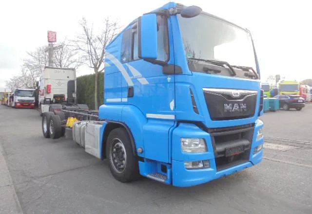 MAN TGS 23.440 6X2 RETARDER - Treilerveoauto: pilt 3 MAN TGS 23.440 6X2 RETARDER - Treilerveoauto: pilt 3