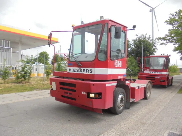 MOL YM225/4X2 40KM/H - Laotraktor: pilt 1 MOL YM225/4X2 40KM/H - Laotraktor: pilt 1