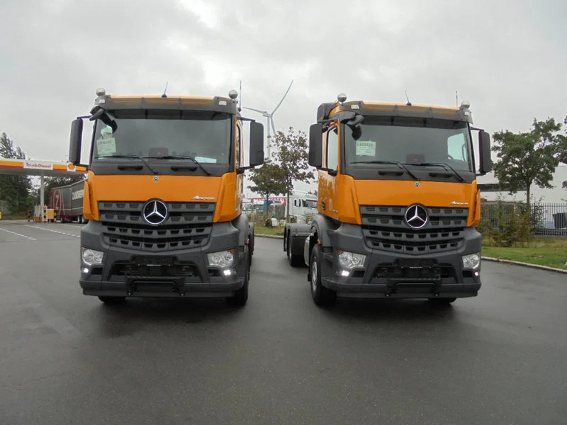 Mercedes-Benz Arocs 2848 6X2 NEW DEMO - Kabiinišassiiga veoauto: pilt 2 Mercedes-Benz Arocs 2848 6X2 NEW DEMO - Kabiinišassiiga veoauto: pilt 2