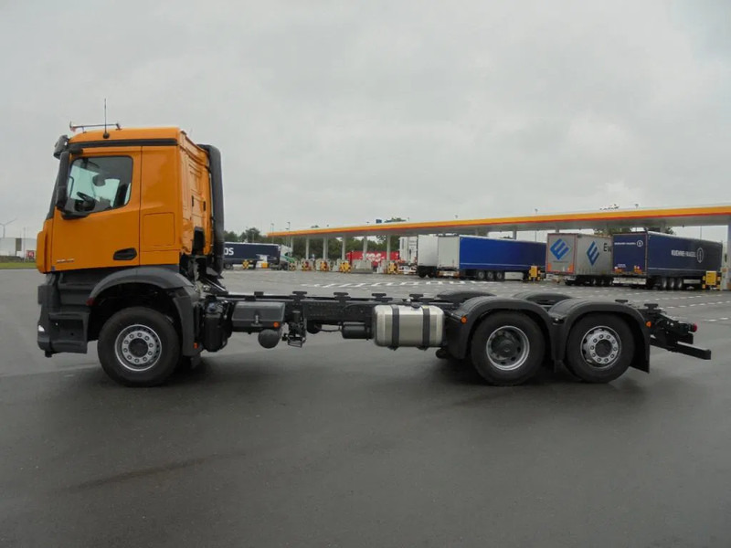 Mercedes-Benz Arocs AROCS 2848 6X2 MET FABRIEKS GARANTIE - Kabiinišassiiga veoauto: pilt 5 Mercedes-Benz Arocs AROCS 2848 6X2 MET FABRIEKS GARANTIE - Kabiinišassiiga veoauto: pilt 5