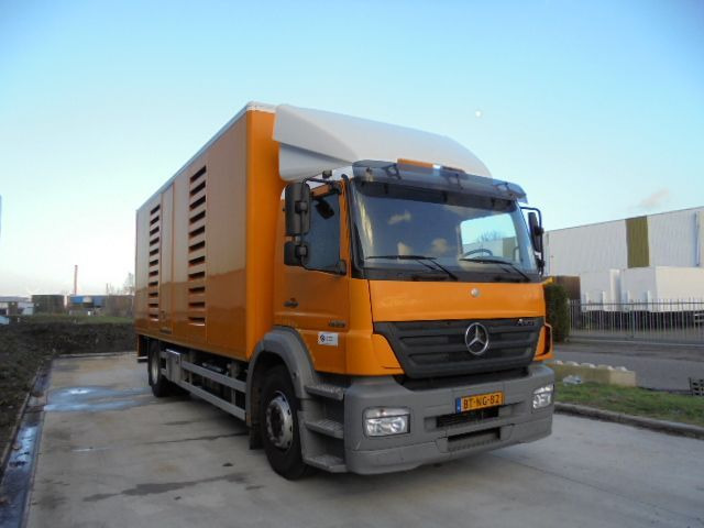 Mercedes-Benz Axor 1829 + HAMMELMAN - Vaakumveok: pilt 3 Mercedes-Benz Axor 1829 + HAMMELMAN - Vaakumveok: pilt 3