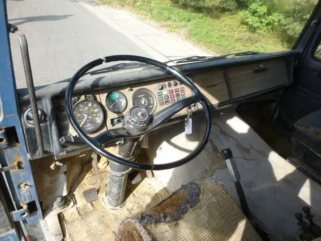 Mercedes-Benz LP LPK 2232 6X4 - Kallurauto: pilt 4 Mercedes-Benz LP LPK 2232 6X4 - Kallurauto: pilt 4