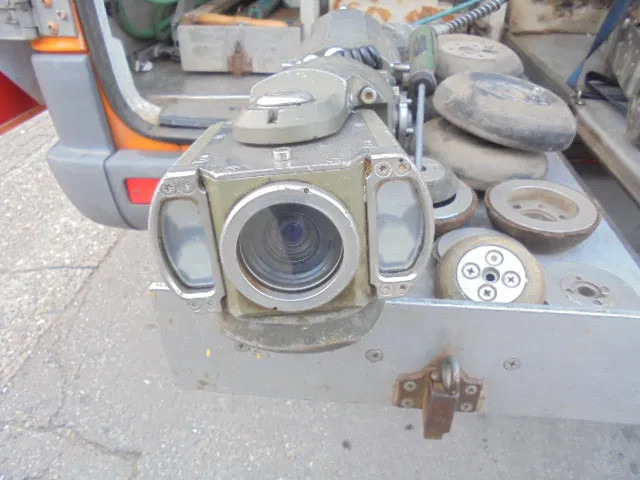 Mercedes-Benz Sprinter 412 D Riool camera wagen APK 09-2026 - Vaakumveok: pilt 5 Mercedes-Benz Sprinter 412 D Riool camera wagen APK 09-2026 - Vaakumveok: pilt 5