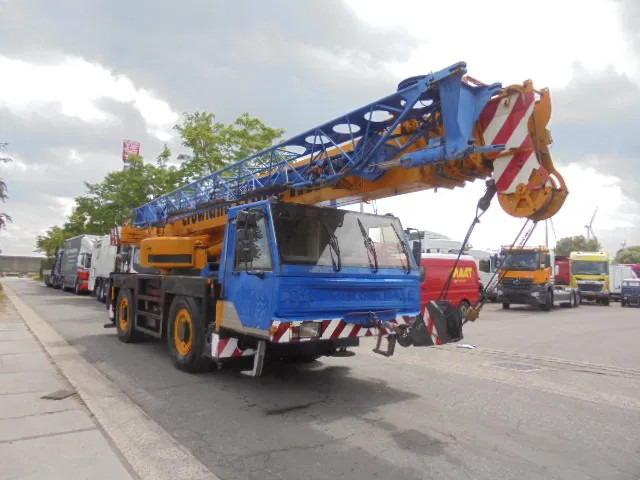 PPM ATT 350 4X4X4 - Maastikukraana: pilt 3 PPM ATT 350 4X4X4 - Maastikukraana: pilt 3