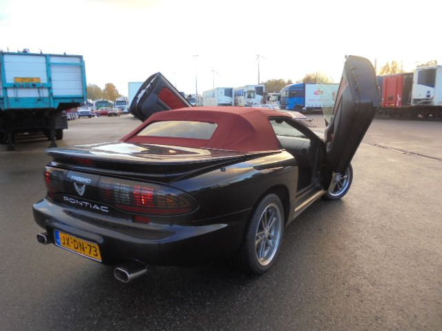 Pontiac Firebird AUT CONVERTIBLE - Auto: pilt 4 Pontiac Firebird AUT CONVERTIBLE - Auto: pilt 4