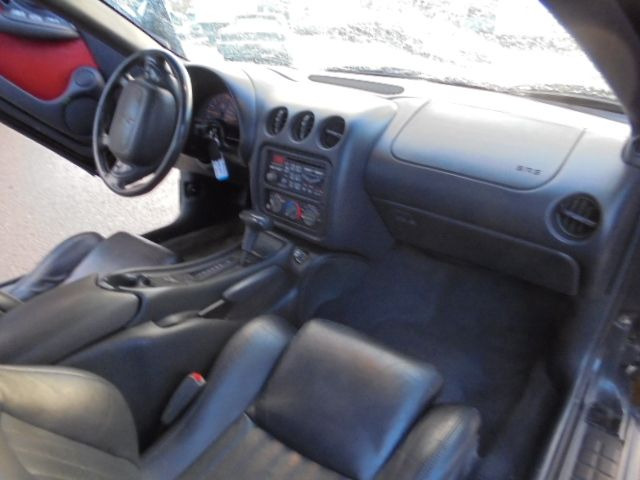 Pontiac Firebird AUT CONVERTIBLE - Auto: pilt 5 Pontiac Firebird AUT CONVERTIBLE - Auto: pilt 5