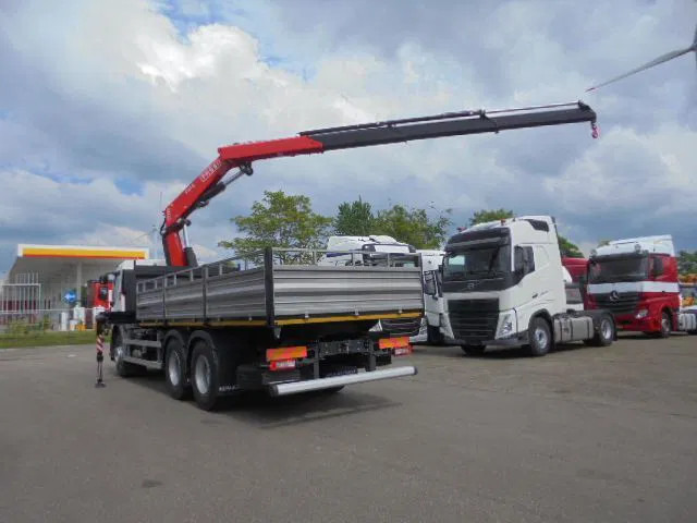 Renault 320 6X4 + FASSI F245 DEMO UNUSED - Madelveok/ Platvormveok, Kraanaga veoauto: pilt 5 Renault 320 6X4 + FASSI F245 DEMO UNUSED - Madelveok/ Platvormveok, Kraanaga veoauto: pilt 5