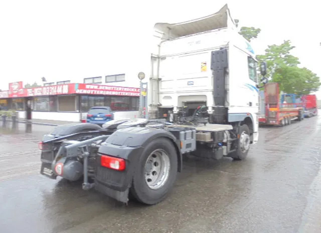 DAF XF 105.460 ATe - Sadulveok: pilt 5 DAF XF 105.460 ATe - Sadulveok: pilt 5
