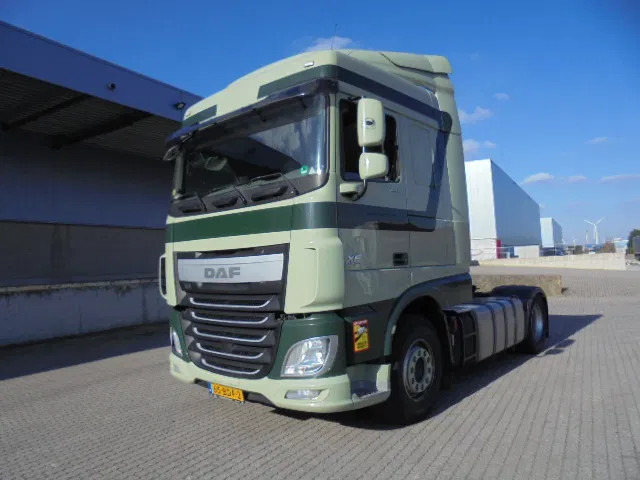 DAF XF 410 - Sadulveok: pilt 1 DAF XF 410 - Sadulveok: pilt 1