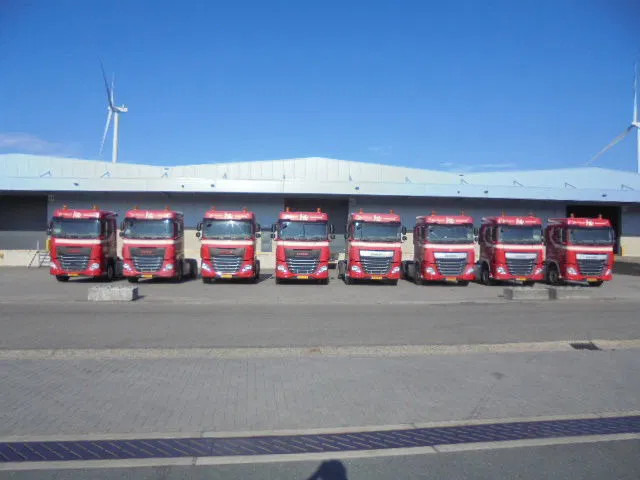 DAF XF 440 6X2 NL TRUCK 15X IN STOCK - Sadulveok: pilt 2 DAF XF 440 6X2 NL TRUCK 15X IN STOCK - Sadulveok: pilt 2