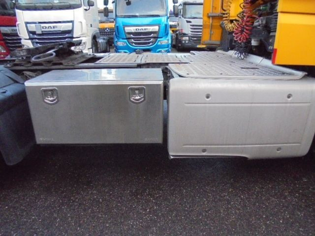 DAF XF 440 - Sadulveok: pilt 4 DAF XF 440 - Sadulveok: pilt 4