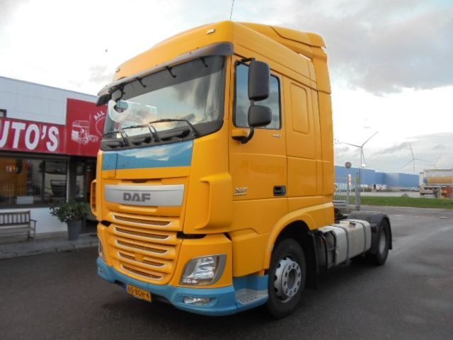 DAF XF 440 - Sadulveok: pilt 1 DAF XF 440 - Sadulveok: pilt 1