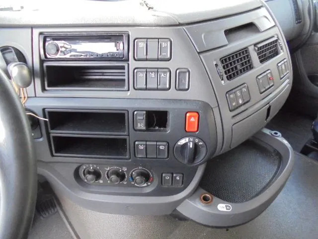 Sadulveok DAF XF XF 106 SPACECAB: pilt 14