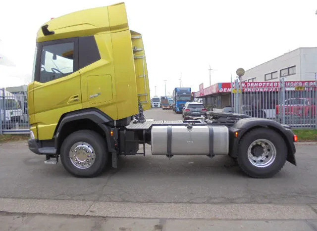 DAF XFC 530 FT DEMO KIEPHYDROLIEK MET FABRIEKS GARANTIE NL TRUCK - Sadulveok: pilt 2 DAF XFC 530 FT DEMO KIEPHYDROLIEK MET FABRIEKS GARANTIE NL TRUCK - Sadulveok: pilt 2