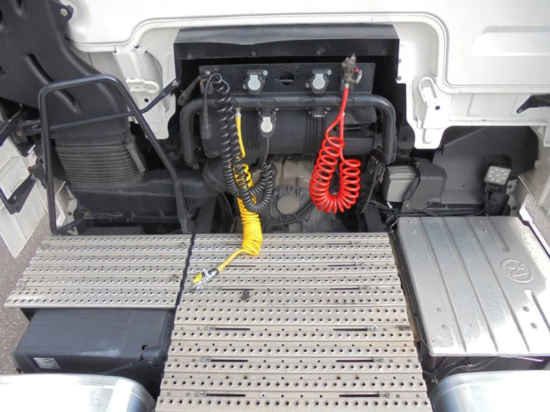 Sadulveok MAN TGX 18.420: pilt 9