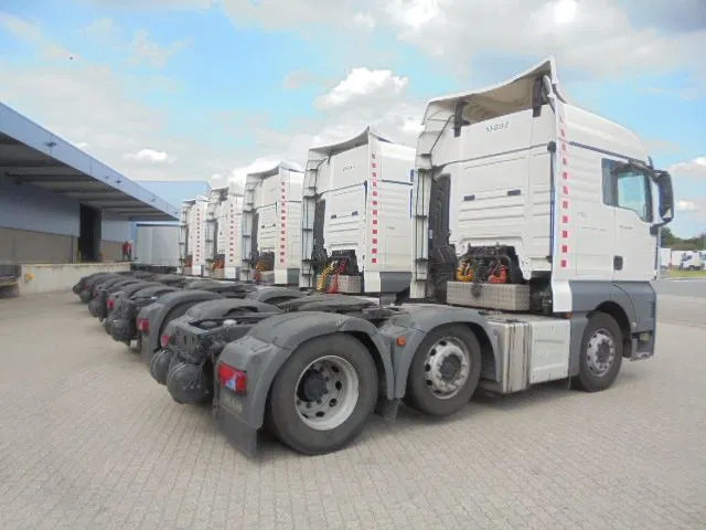 MAN TGX 26-420 XL 6x2 NEW EXPORT PRICES - Sadulveok: pilt 4 MAN TGX 26-420 XL 6x2 NEW EXPORT PRICES - Sadulveok: pilt 4
