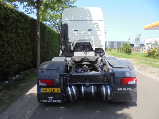 MAN TGX 26.500 XXL NL TRUCK SMART TACHO - Sadulveok: pilt 5 MAN TGX 26.500 XXL NL TRUCK SMART TACHO - Sadulveok: pilt 5