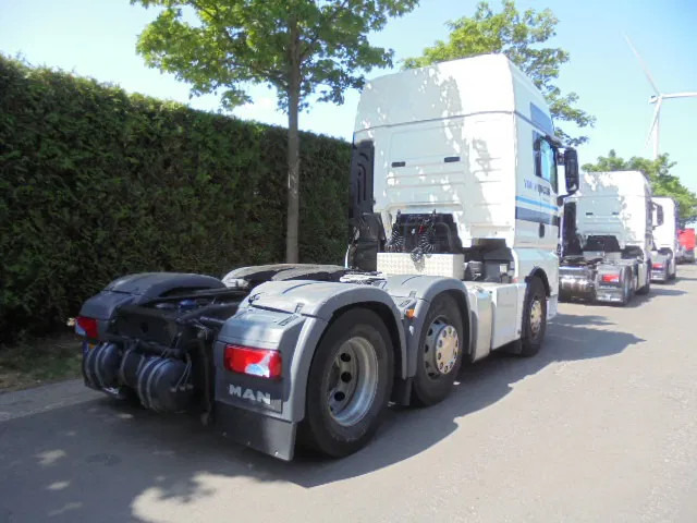 MAN TGX 26.500 XXL NL TRUCK SMART TACHO - Sadulveok: pilt 4 MAN TGX 26.500 XXL NL TRUCK SMART TACHO - Sadulveok: pilt 4