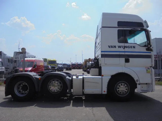 MAN TGX 26.500 XXL SMART TACHO NL TRUCK - Sadulveok: pilt 4 MAN TGX 26.500 XXL SMART TACHO NL TRUCK - Sadulveok: pilt 4