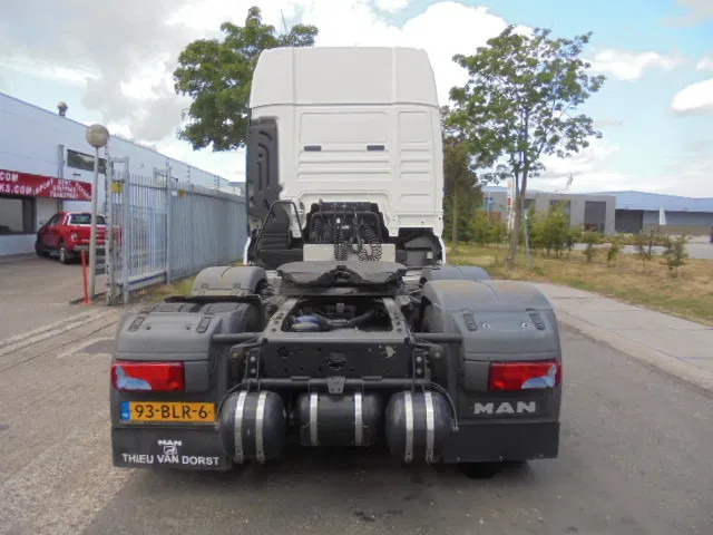MAN TGX 26.500 XXL TUV APK 03-26 NL TRUCK 16X IN STOCK liising MAN TGX 26.500 XXL TUV APK 03-26 NL TRUCK 16X IN STOCK: pilt 5