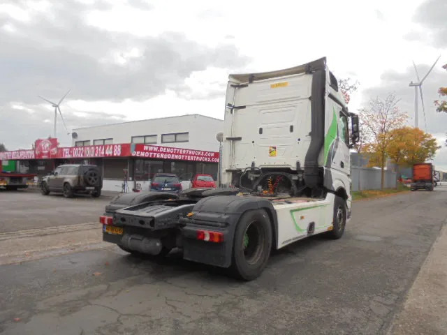 Mercedes-Benz Actros 1842 APK 04-2026 - Sadulveok: pilt 5 Mercedes-Benz Actros 1842 APK 04-2026 - Sadulveok: pilt 5