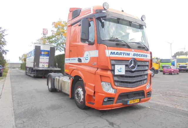 Mercedes-Benz Actros 1842 APK 06-2026 - Sadulveok: pilt 3 Mercedes-Benz Actros 1842 APK 06-2026 - Sadulveok: pilt 3