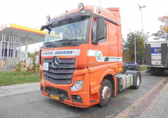 Mercedes-Benz Actros 1842 APK 06-2026 - Sadulveok: pilt 1 Mercedes-Benz Actros 1842 APK 06-2026 - Sadulveok: pilt 1