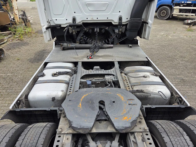 Sadulveok Mercedes-Benz Actros 1842 LS CABINE SCHADE NL TRUCK: pilt 7 Sadulveok Mercedes-Benz Actros 1842 LS CABINE SCHADE NL TRUCK: pilt 7