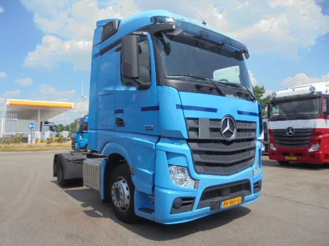 Mercedes-Benz Actros 1842 LS EUR 6 - Sadulveok: pilt 3 Mercedes-Benz Actros 1842 LS EUR 6 - Sadulveok: pilt 3