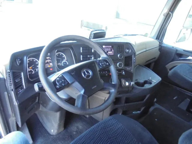 Sadulveok Mercedes-Benz Actros 1842 LS NL TRUCK: pilt 10