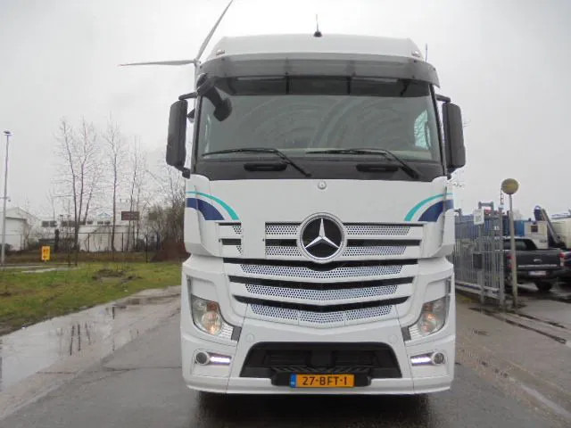 Mercedes-Benz Actros 1942 LS 4X2 - Sadulveok: pilt 2 Mercedes-Benz Actros 1942 LS 4X2 - Sadulveok: pilt 2