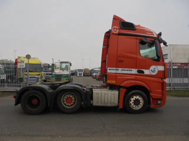 Mercedes-Benz Actros 2645 NL TRUCK - Sadulveok: pilt 4 Mercedes-Benz Actros 2645 NL TRUCK - Sadulveok: pilt 4