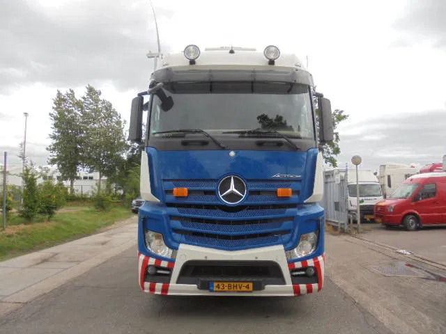 Mercedes-Benz Actros 4158 8X4 180 TON NL KENTEKEN - Sadulveok: pilt 2 Mercedes-Benz Actros 4158 8X4 180 TON NL KENTEKEN - Sadulveok: pilt 2