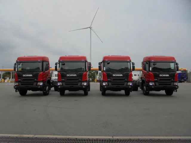 Scania P450 XT 4X4 NIEUW - DEMO - Kabiinišassiiga veoauto: pilt 2 Scania P450 XT 4X4 NIEUW - DEMO - Kabiinišassiiga veoauto: pilt 2