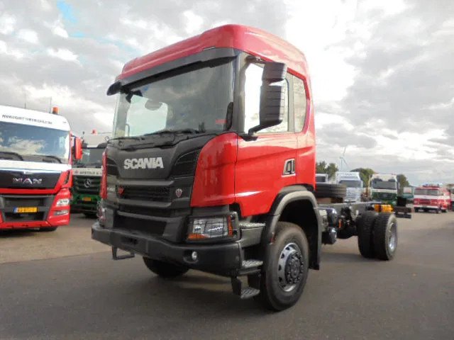 Scania P450 XT 4X4 NIEUW - DEMO - Kabiinišassiiga veoauto: pilt 1 Scania P450 XT 4X4 NIEUW - DEMO - Kabiinišassiiga veoauto: pilt 1