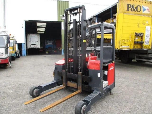 Terberg KINGLIFT TKL-S-X3 - Veoautol põhinev kahveltõstuk: pilt 4 Terberg KINGLIFT TKL-S-X3 - Veoautol põhinev kahveltõstuk: pilt 4
