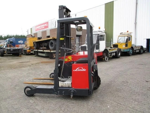 Terberg KINGLIFT TKL-S-X3 - Veoautol põhinev kahveltõstuk: pilt 3 Terberg KINGLIFT TKL-S-X3 - Veoautol põhinev kahveltõstuk: pilt 3