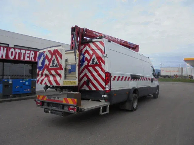 Iveco Daily 70 70C17 - Veoauto: pilt 4 Iveco Daily 70 70C17 - Veoauto: pilt 4