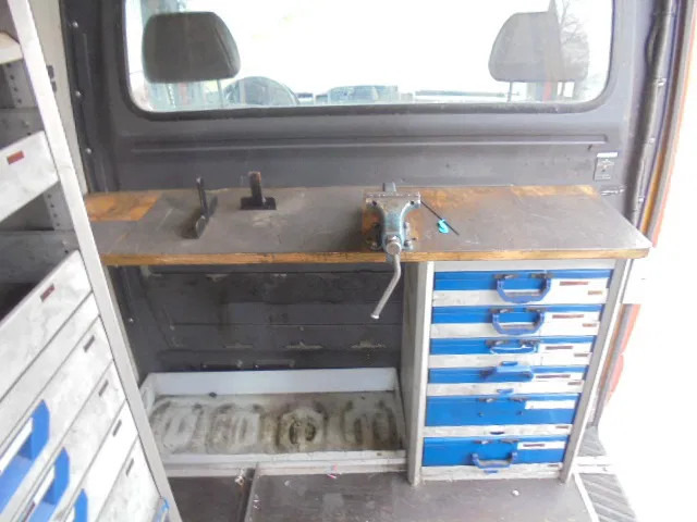 Volkswagen Crafter 35 BESTEL L2 H2 2.5 TDI 80 KW SERVICE CAR COMPLEET - Kaubik: pilt 4 Volkswagen Crafter 35 BESTEL L2 H2 2.5 TDI 80 KW SERVICE CAR COMPLEET - Kaubik: pilt 4