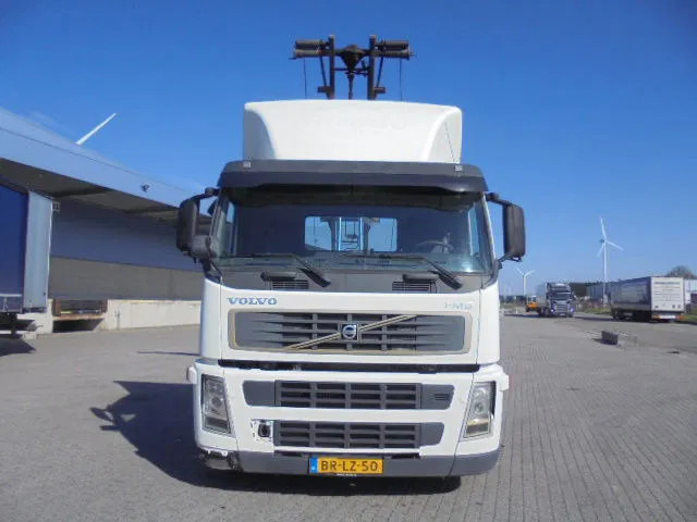 Volvo FM 260 MANUAL GEAR NL TRUCK - Veoauto - kaablisüsteem: pilt 2 Volvo FM 260 MANUAL GEAR NL TRUCK - Veoauto - kaablisüsteem: pilt 2