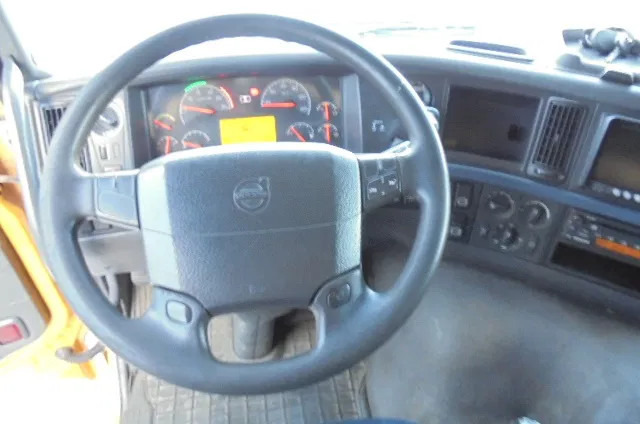 Kasti veoauto Volvo FM FM 300 LOW KM: pilt 16