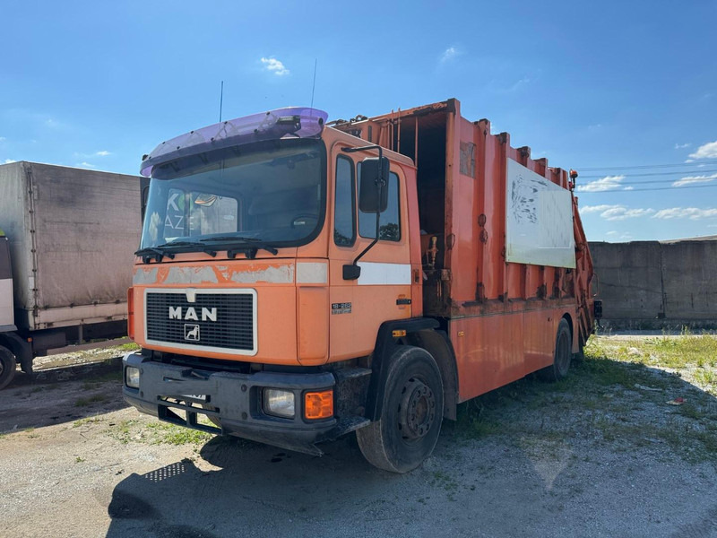 MAN 18.262 - Prügiauto: pilt 1 MAN 18.262 - Prügiauto: pilt 1