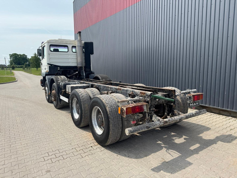 MAN 32.364 chassis truck - Kabiinišassiiga veoauto: pilt 4 MAN 32.364 chassis truck - Kabiinišassiiga veoauto: pilt 4