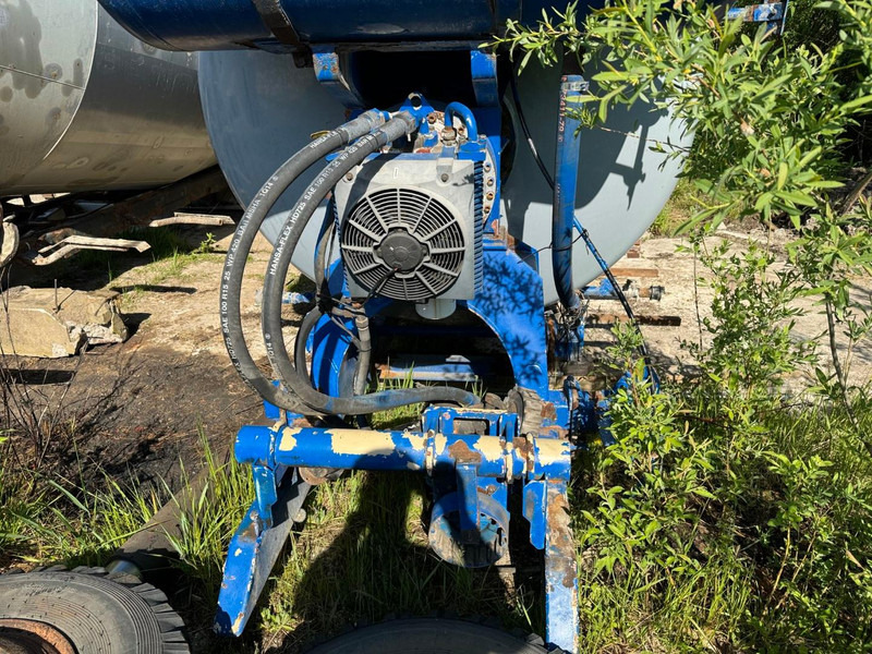 Mercedes-Benz Actros, MAN. 10 x pieces mixer. 9-10 m3 - Autobetoonisegisti: pilt 5 Mercedes-Benz Actros, MAN. 10 x pieces mixer. 9-10 m3 - Autobetoonisegisti: pilt 5
