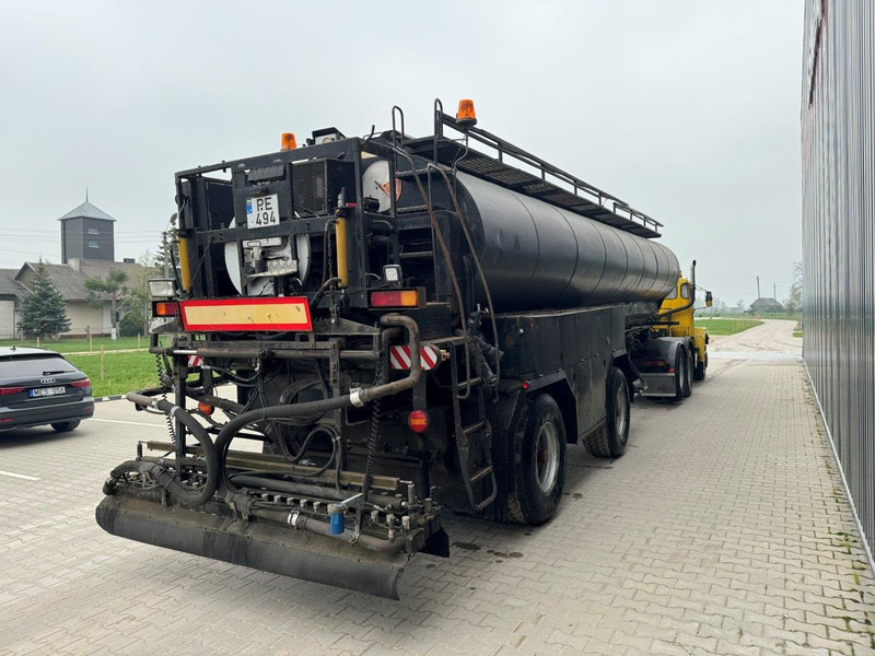 Volvo N12 + bitum spreader semitrailer - Tsisternauto: pilt 4 Volvo N12 + bitum spreader semitrailer - Tsisternauto: pilt 4