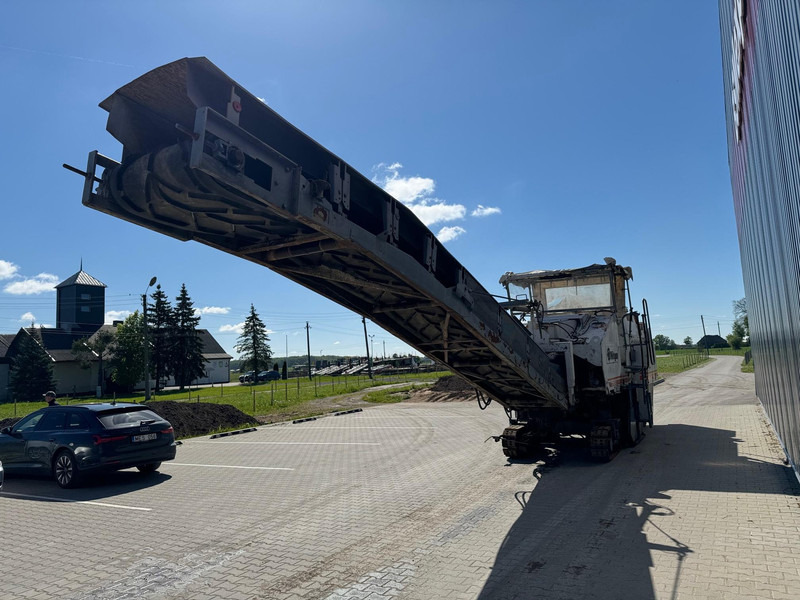 Wirtgen 2000 DC - Asfaldimasin: pilt 3 Wirtgen 2000 DC - Asfaldimasin: pilt 3